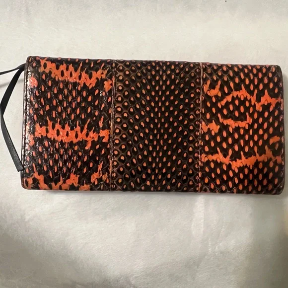 💯 Authentic Balenciaga City Wallet- orange and black animal print - Picture 2 of 5